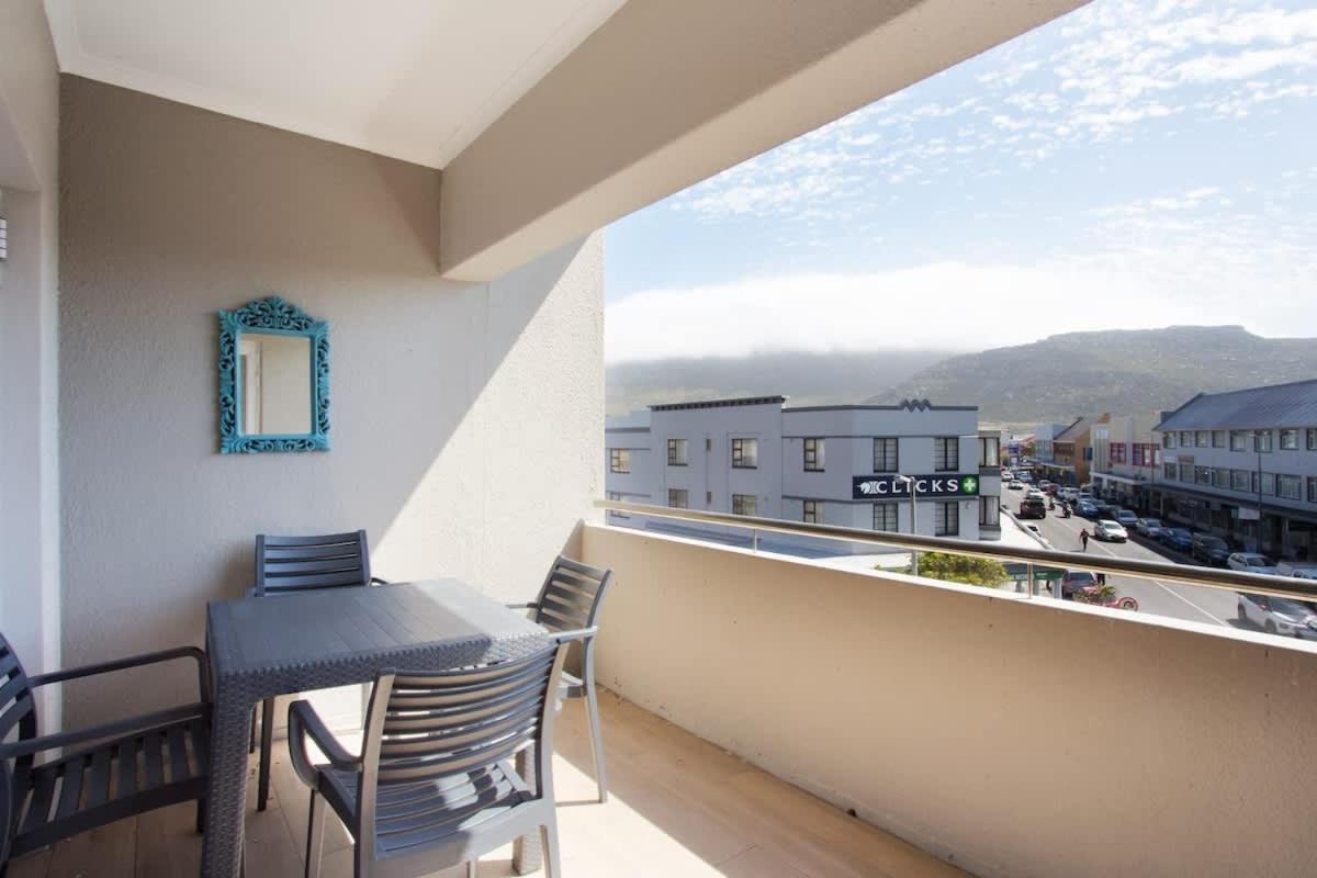 Apartment Comfort & Style 200m To With Parking *
